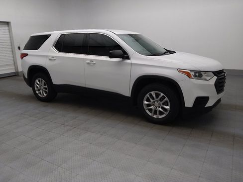 Used 2020 Chevrolet Traverse LS FWD image 11