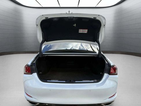 Used 2022 Lexus ES 350 F Sport w/ Accessory Package image 21