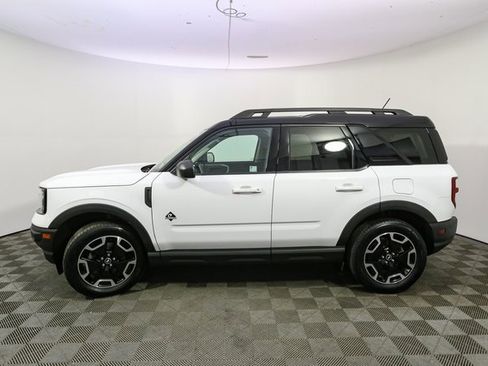 Used 2022 Ford Bronco Sport Outer Banks image 6