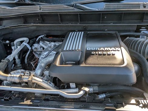 Certified 2024 GMC Sierra 1500 AT4X image 36