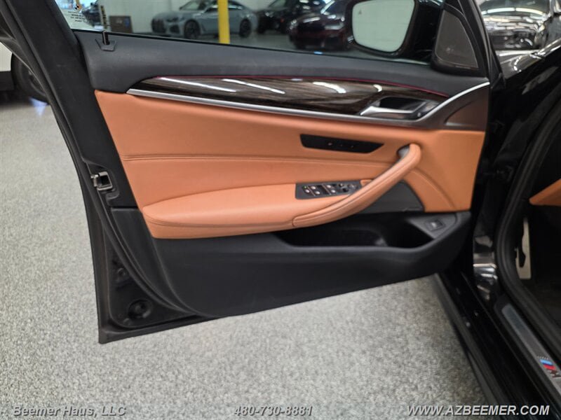 Used 2023 BMW 530i w/ M Sport Package RWD image 19