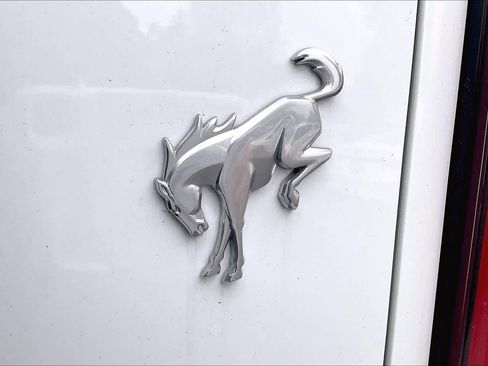 Used 2024 Ford Bronco Outer Banks image 11