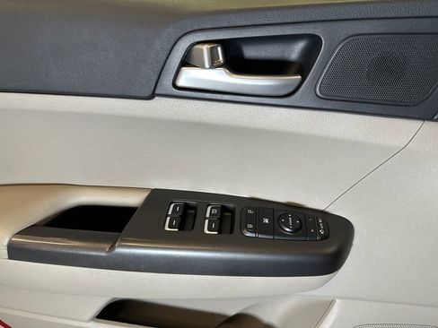 Used 2022 Kia Sportage LX w/ LX AWD Value Edition Package image 18