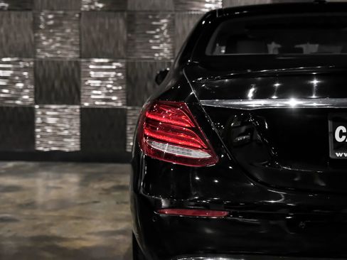 Used 2017 Mercedes-Benz E 300 image 48
