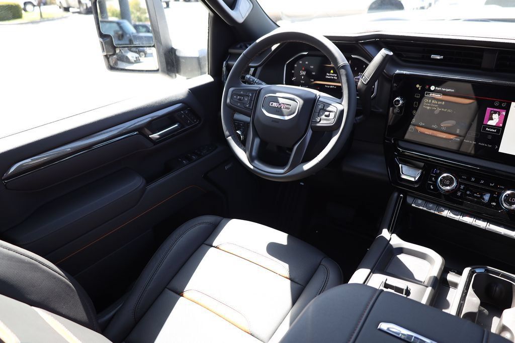 New 2026 GMC Sierra 2500 AT4 w/ AT4 Premium Plus Package AWD/4WD image 20