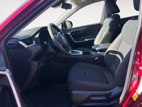 Used 2023 Toyota RAV4 LE image 15