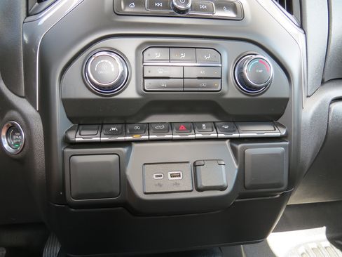 Used 2025 Chevrolet Silverado 1500 W/T RWD image 16