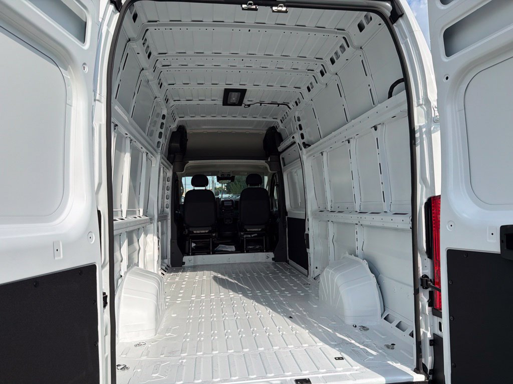 New 2027 RAM ProMaster 3500 w/ Safety Group FWD image 5