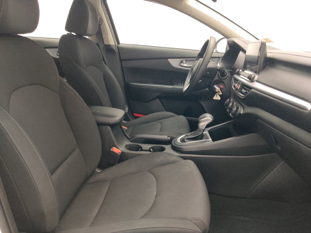 Used 2023 Kia Forte LXS w/ LXS Technology Package FWD image 21