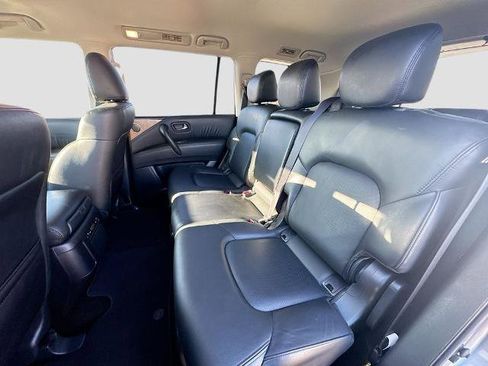 Used 2024 Nissan Armada SL image 20