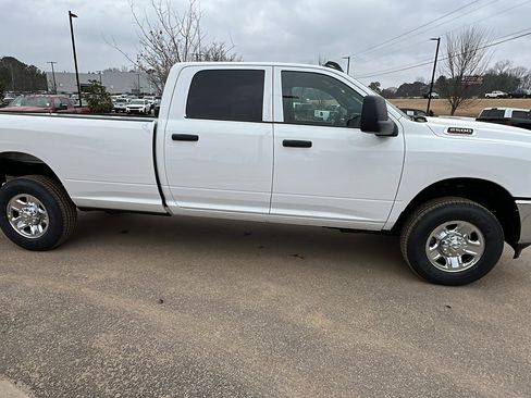 New 2026 RAM 2500 Tradesman image 8