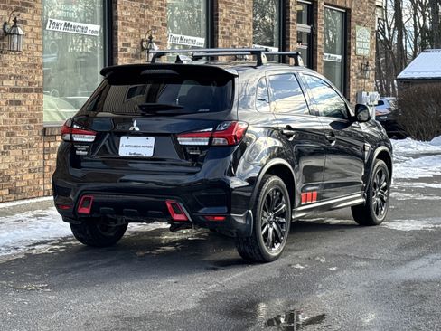 Used 2020 Mitsubishi Outlander Sport Black Edition image 5