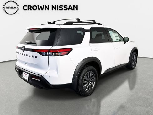 New 2026 Nissan Pathfinder SV image 5