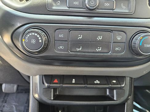Used 2019 Chevrolet Colorado W/T w/ WT Convenience Package RWD image 13