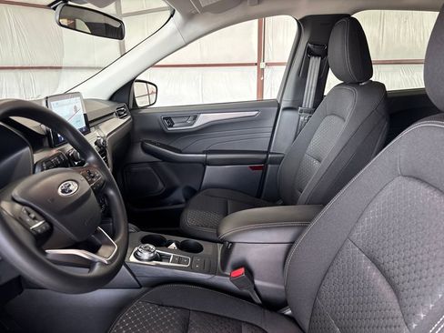 New 2026 Ford Escape Active image 11