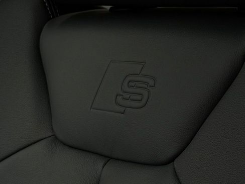 New 2025 Audi Q3 2.0T Premium image 31