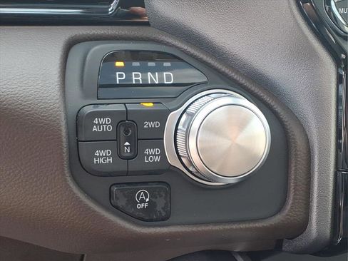 New 2025 RAM 1500 Laramie image 12