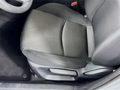 Used 2018 MAZDA MAZDA3 Sport image 20