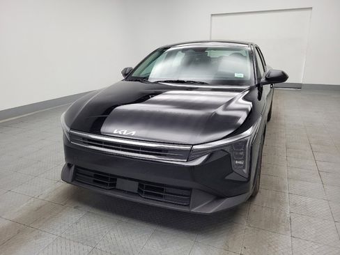 Used 2025 Kia K4 FWD image 15