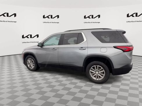Used 2023 Chevrolet Traverse LT AWD/4WD image 6