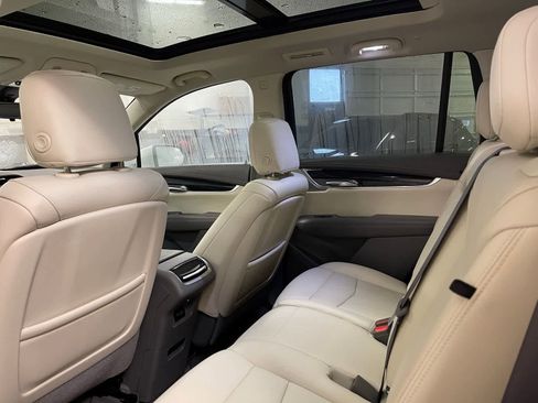 Certified 2024 Cadillac XT6 Premium Luxury w/ Technology Package image 6