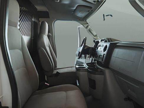 Used 2013 Ford E-150 and Econoline 150 w/ PWR Group RWD image 15