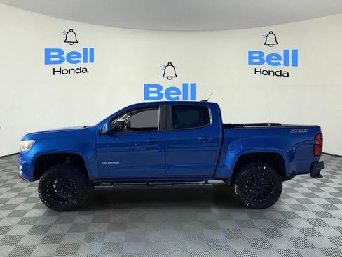 Used 2019 Chevrolet Colorado Z71 AWD/4WD image 2