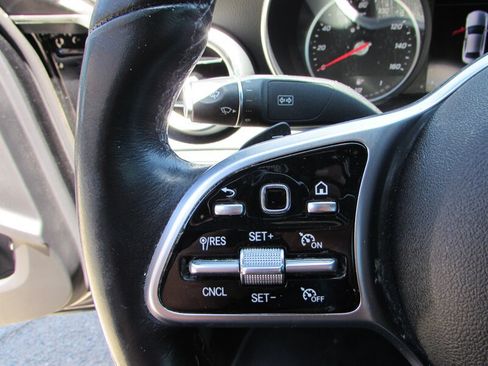 Used 2019 Mercedes-Benz C 300 Sedan image 15