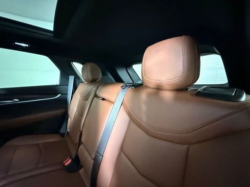 Certified 2023 Cadillac XT5 Premium Luxury w/ Technology Package FWD image 25