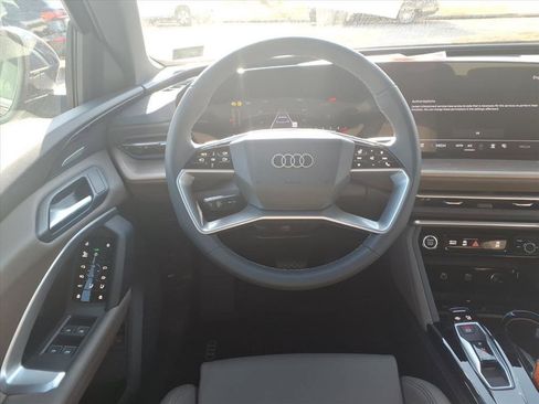 Used 2025 Audi Q5 Prestige AWD/4WD image 21