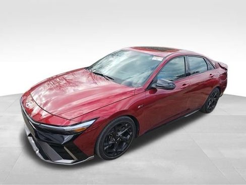 Used 2024 Hyundai Elantra N Line FWD image 2