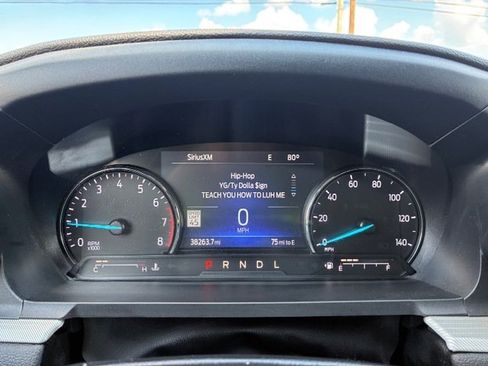 Used 2022 Ford Explorer XLT w/ Equipment Group 202A AWD/4WD image 26