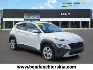 Used 2022 Hyundai Kona SEL FWD video 1