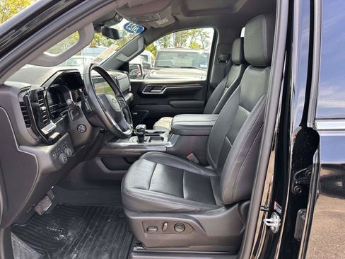Used 2023 Chevrolet Silverado 1500 LTZ w/ Technology Package AWD/4WD image 13