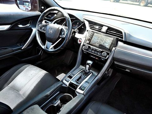 Used 2019 Honda Civic EX image 8