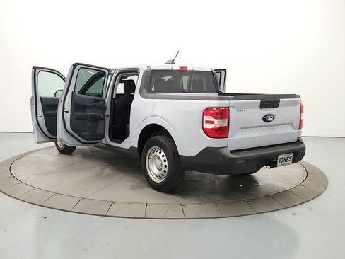 Used 2025 Ford Maverick XL w/ Equipment Group 102A image 13