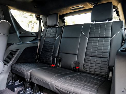 Used 2025 Cadillac Escalade V image 80