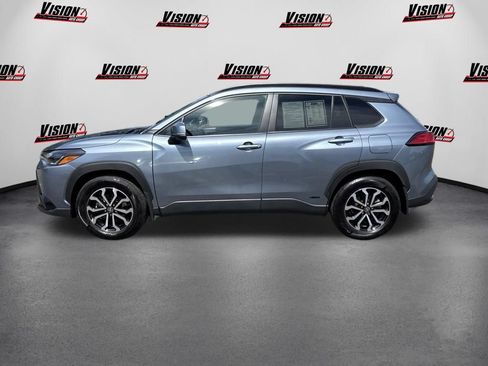 Used 2024 Toyota Corolla Cross AWD Hybrid image 12