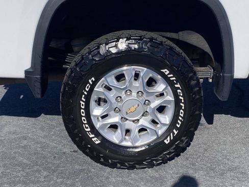 Used 2021 Chevrolet Silverado 2500 LTZ w/ LTZ Convenience Package image 7