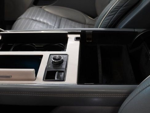 Used 2021 Lincoln Navigator L Black Label w/ Cargo Convenience Package image 25