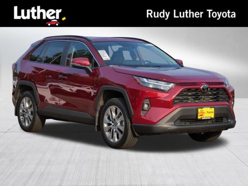 Certified 2025 Toyota RAV4 XLE Premium AWD/4WD image 1
