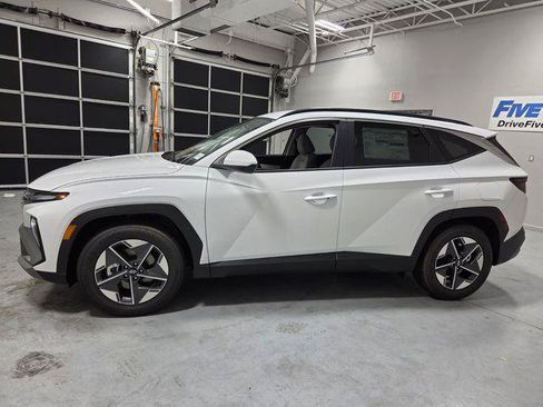 New 2026 Hyundai Tucson SEL FWD image 4