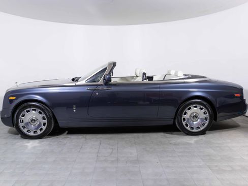 Used 2013 Rolls-Royce Phantom Drophead Coupe image 5