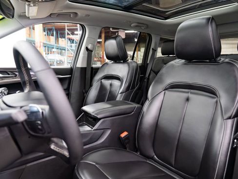 Used 2023 Jeep Grand Cherokee 4WD 4xe image 26