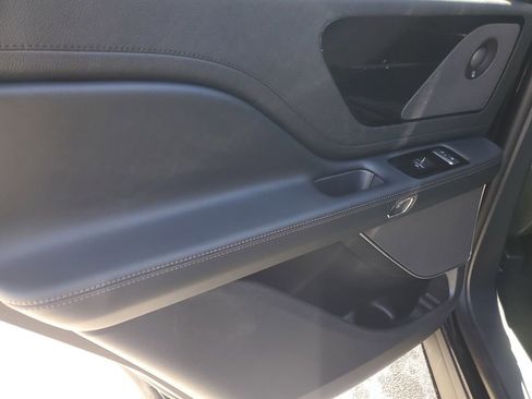 New 2025 Lincoln Aviator 2WD w/ Equipment Group 101A image 9