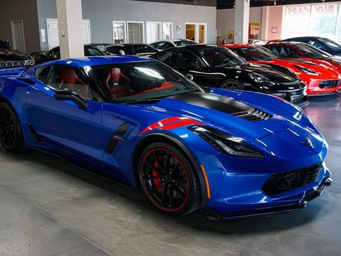 Used 2019 Chevrolet Corvette Grand Sport RWD image 4