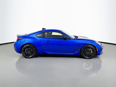 Used 2025 Subaru BRZ tS RWD image 10