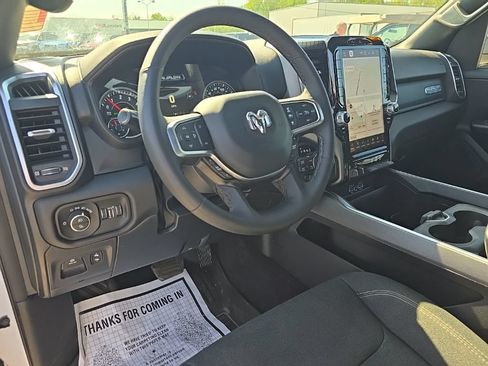 Certified 2025 RAM 1500 Big Horn AWD/4WD image 17