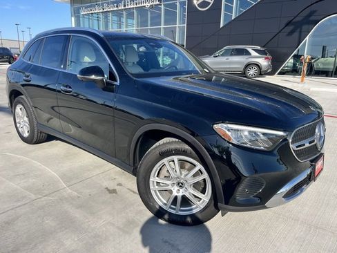 Certified 2025 Mercedes-Benz GLC 300 GLC 300 image 1