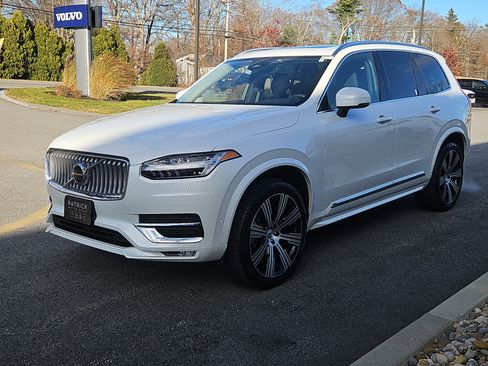 Used 2025 Volvo XC90 B6 Plus w/ Protection Package Premier image 25